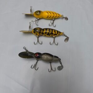 Whopper Stopper Bomber Fishing Lures Yellow Hellbender & Waterdog 3pc